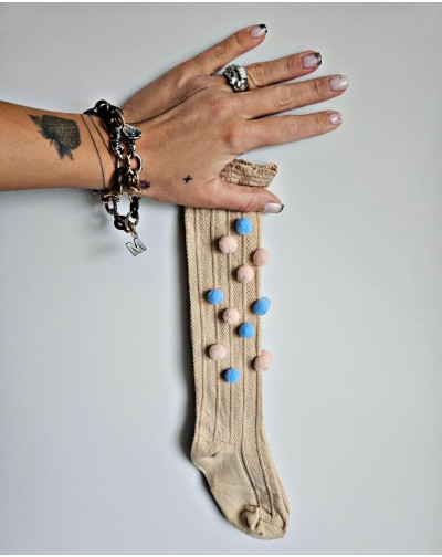 Kreminės kojinės iki kelių...